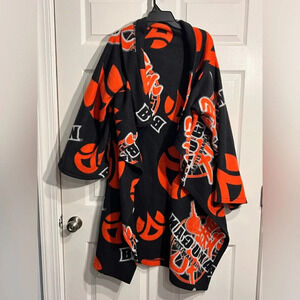 Bakugan Robe - Boy’s/men’s- OS - Black, orange and white